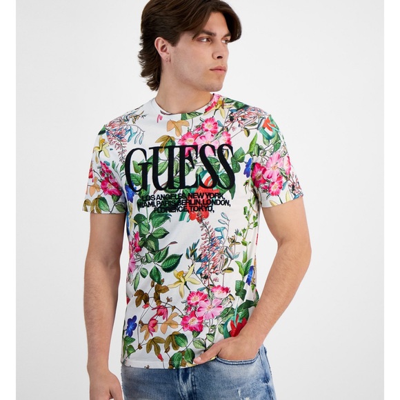 New GUESS Men's Floral Embroidered Logo Graphic T-Shirt SZ L - Picture 1 of 9